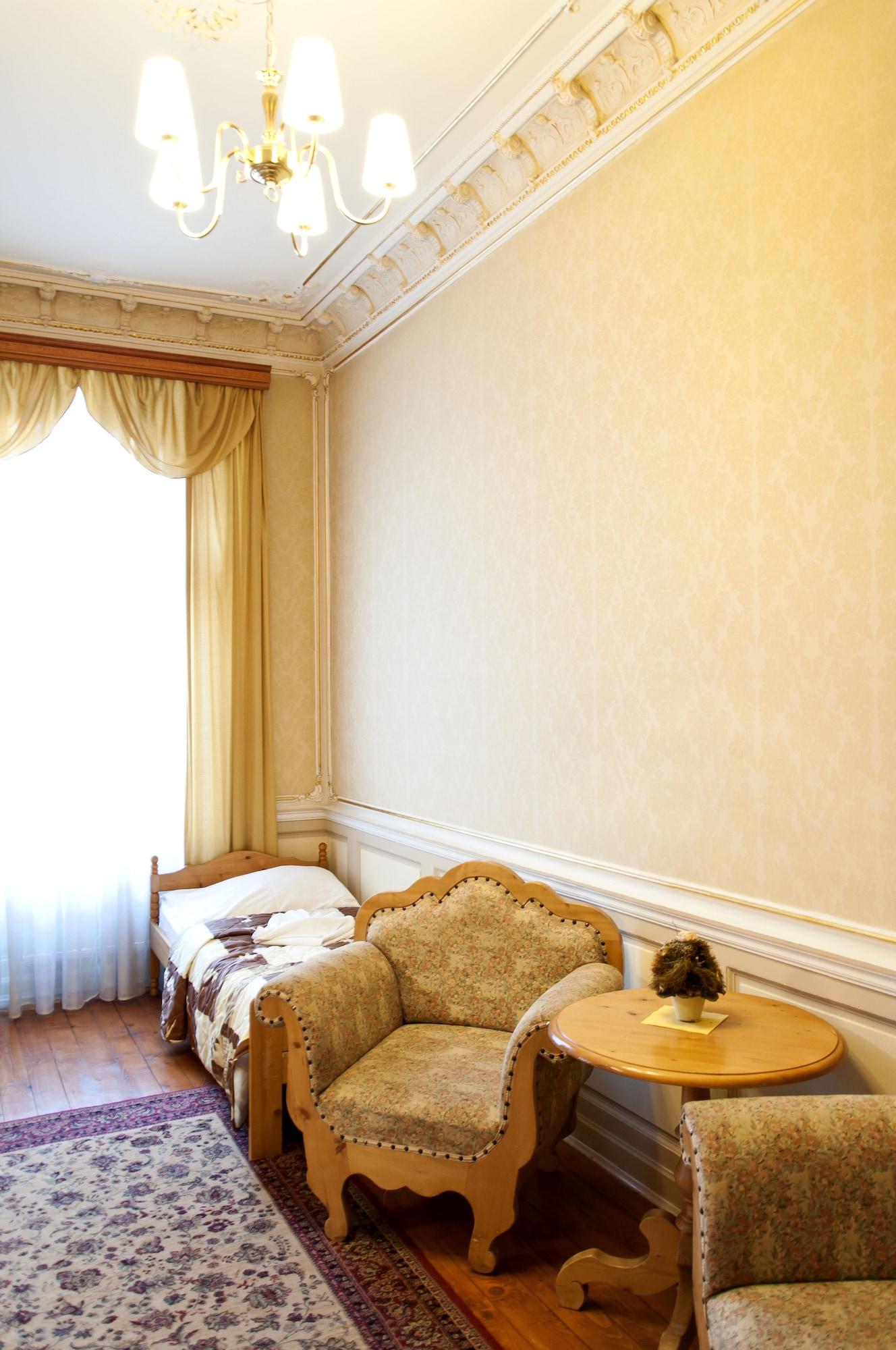 Hotel Heluan Карлови Вари Екстериор снимка