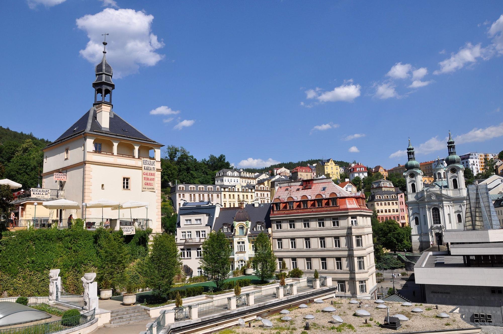 Hotel Heluan Карлови Вари Екстериор снимка